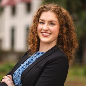 Lisa Lochridge's headshot